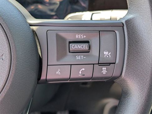 New 2026 Nissan Kicks SV image 18