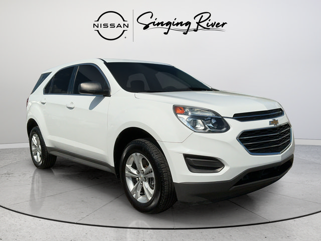Used 2017 Chevrolet Equinox LS FWD image 1