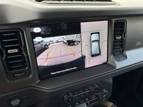 New 2026 Ford Bronco Badlands AWD/4WD image 16