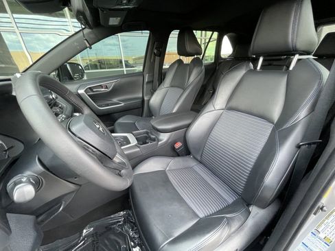 Used 2020 Toyota RAV4 XSE w/ XSE Grade Weather Package image 16