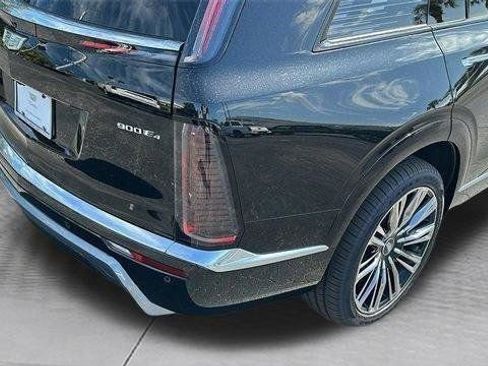 New 2026 Cadillac Vistiq Premium Luxury image 11