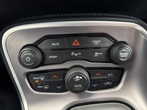 Used 2022 Dodge Challenger GT image 20