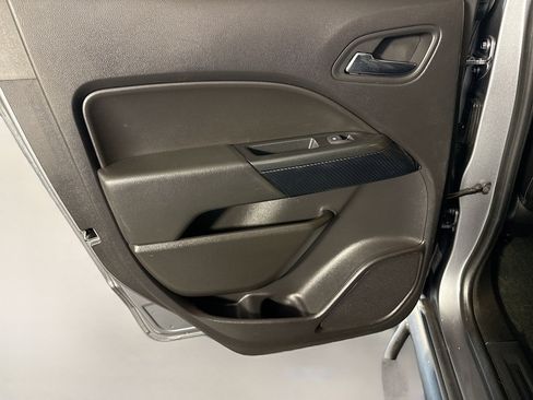 Used 2018 Chevrolet Colorado ZR2 AWD/4WD image 25