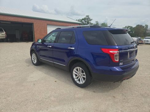 Used 2014 Ford Explorer XLT FWD image 6