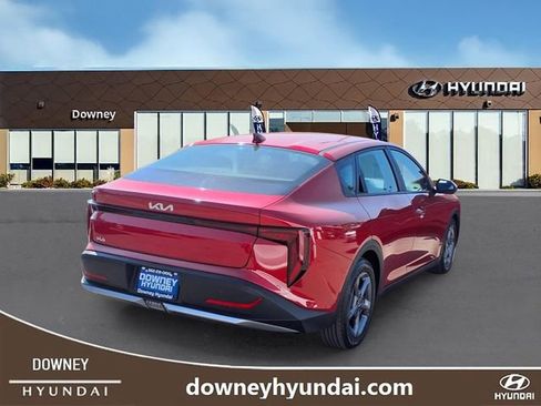 Used 2025 Kia K4 LXS FWD image 4