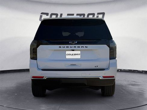 New 2026 Chevrolet Suburban LT w/ Comfort Package image 4