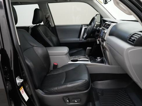 Used 2013 Toyota 4Runner SR5 w/ Premium Pkg AWD/4WD image 54