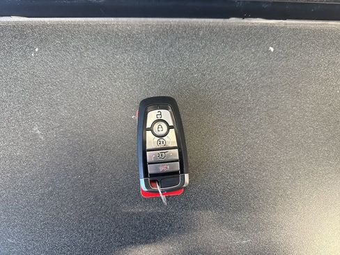 Used 2024 Ford Escape ST-Line w/ Tech Pack #1 image 22