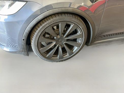 Used 2022 Tesla Model X Plaid AWD/4WD image 30