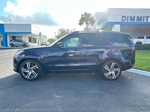 Used 2023 Land Rover Discovery Metropolitan Edition image 9