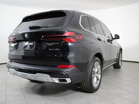 New 2026 BMW X5 sDrive40i w/ Premium Package image 9