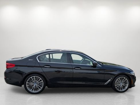 Used 2018 BMW 530e RWD image 4