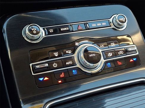 Used 2022 Lincoln Nautilus Reserve w/ Cargo Utility Package image 17