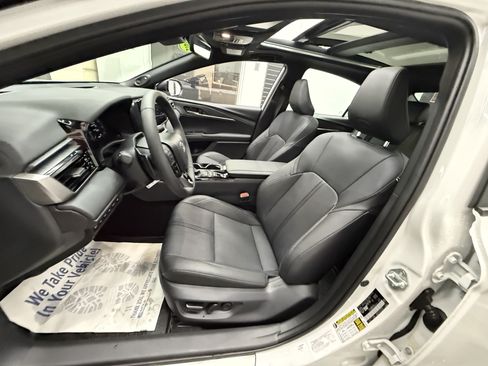 Used 2026 Toyota Camry XSE AWD/4WD image 10
