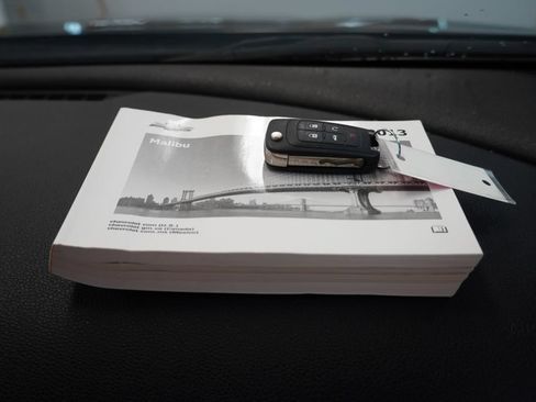 Used 2013 Chevrolet Malibu LTZ FWD image 40