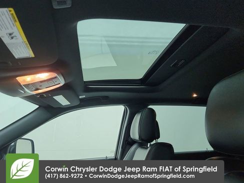 Certified 2022 Jeep Grand Cherokee Limited image 30