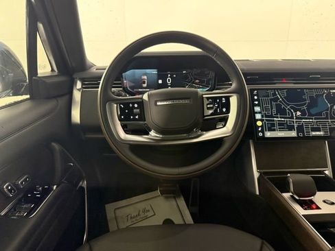 New 2025 Land Rover Range Rover SE image 27