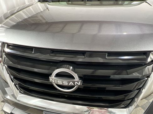 Used 2022 Nissan Pathfinder Platinum w/ Cargo Package image 12