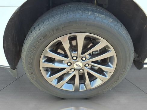 Used 2021 Ford Expedition Limited AWD/4WD image 9