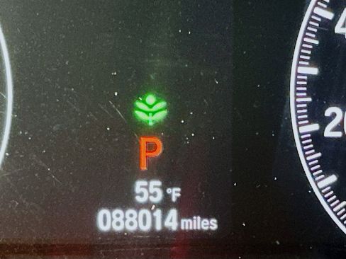 Used 2019 Honda Accord Touring image 19