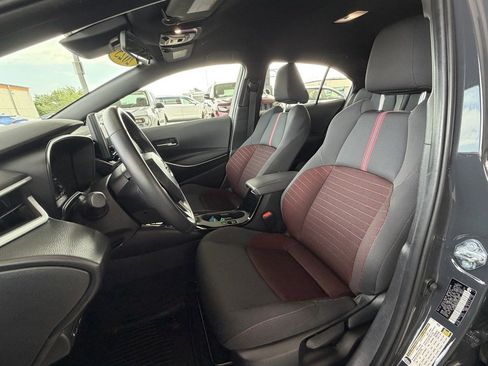 Used 2025 Toyota Corolla SE FWD image 10