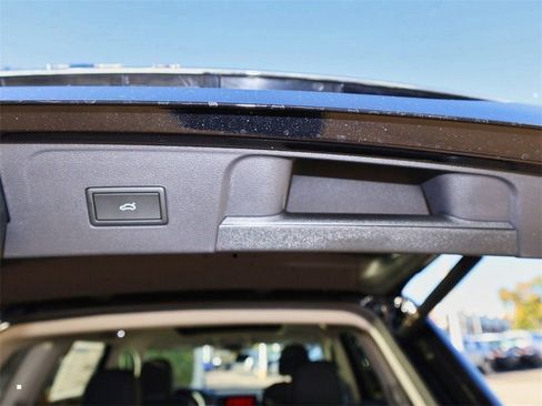 New 2026 Volkswagen Atlas SEL image 11