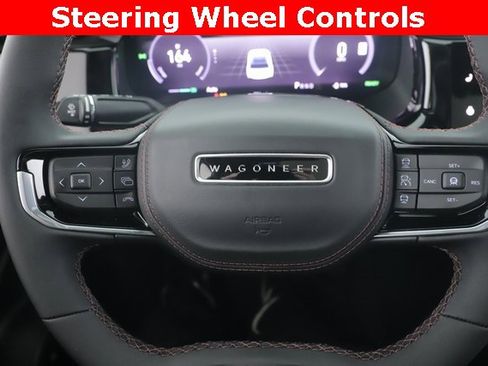 Used 2025 Jeep Wagoneer S Limited image 23