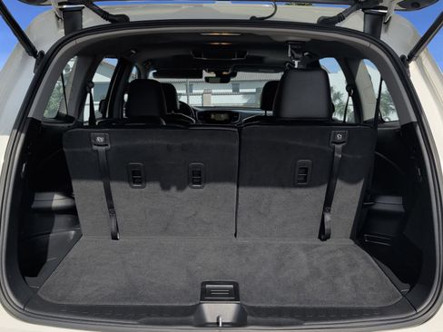 Used 2021 Honda Pilot Touring image 27