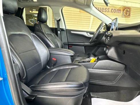 Used 2021 Ford Escape SEL w/ Technology Package AWD/4WD image 24