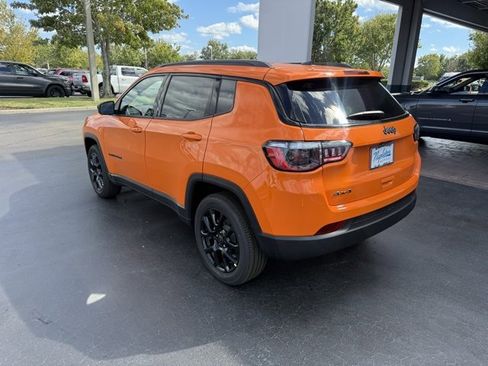 New 2026 Jeep Compass Latitude image 6