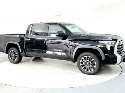 New 2026 Toyota Tundra Limited AWD/4WD image 7