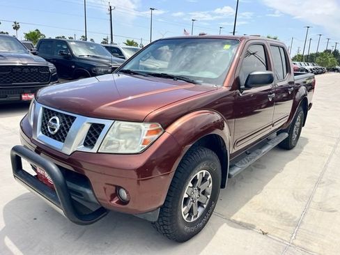 Used 2016 Nissan Frontier Desert Runner RWD image 3