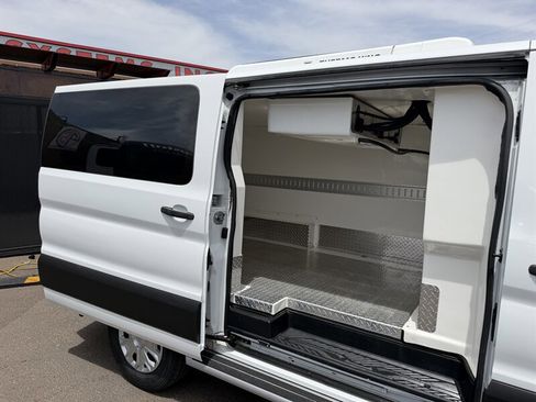 Used 2021 Ford Transit 250 Low Roof w/ Exterior Upgrade Package RWD image 9
