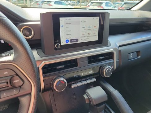 Used 2025 Toyota 4Runner SR5 image 22