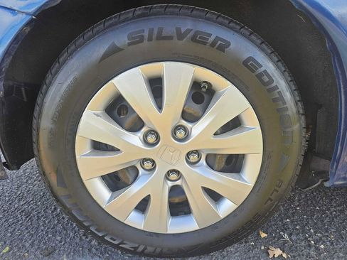 Used 2012 Honda Civic LX image 31