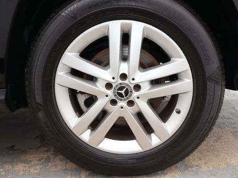 Used 2018 Mercedes-Benz GLS 450 4MATIC image 25