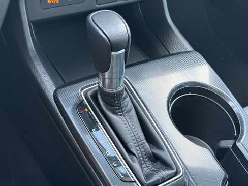 Used 2023 Honda Civic EX image 34