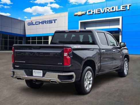 Used 2024 Chevrolet Silverado 1500 LTZ AWD/4WD image 7