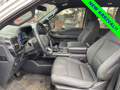 Certified 2022 Ford F150 XLT w/ Equipment Group 302A High image 7