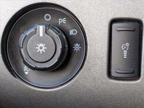 Used 2014 Ford F250 Lariat w/ Chrome Package image 12