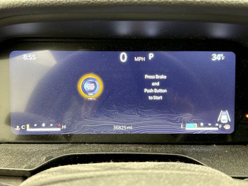 Used 2023 Jeep Grand Cherokee L Limited image 9