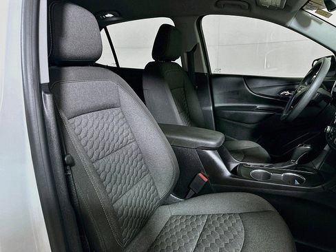 Used 2019 Chevrolet Equinox LT FWD image 27