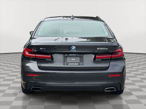 Used 2022 BMW 530e xDrive w/ Executive Package AWD/4WD image 6