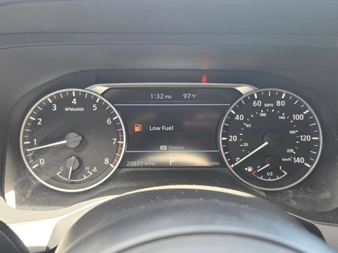 Used 2024 Nissan Pathfinder S FWD image 20