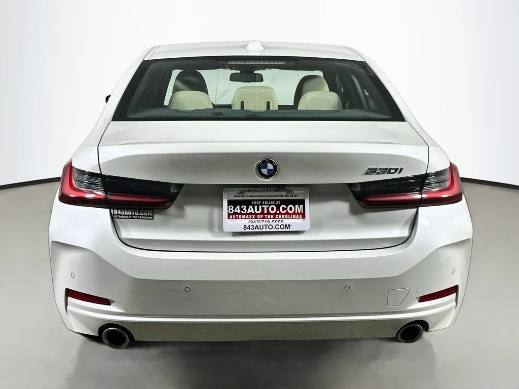 Used 2025 BMW 330i Sedan RWD image 6