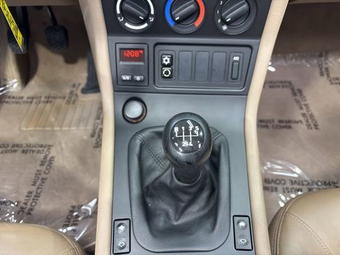 Used 1997 BMW Z3 1.9 RWD image 16