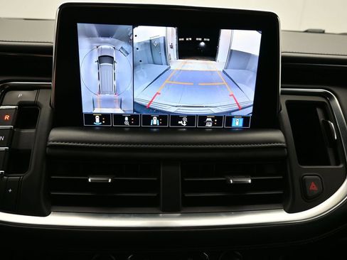 Used 2021 Chevrolet Tahoe LT w/ Luxury Package image 36