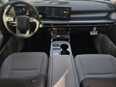 New 2026 Hyundai Ioniq 9 SE AWD/4WD image 17
