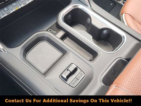 New 2026 GMC Sierra 3500 Denali Ultimate w/ LPO, Black Badging Package image 15