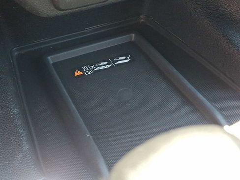 Used 2023 Chevrolet Traverse LT w/ LPO, Floor Liner Package AWD/4WD image 24